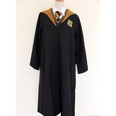 Slytherin Costume, Young Justice Robin, Harry Potter Robes, Hogwarts Robes, Robin Costume, Hufflepuff House, Slytherin And Hufflepuff, Cape Costume, Adult Cosplay