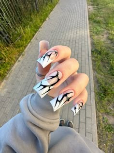 Edgy Nails, Grunge Nails, Punk Nails, Gel Nails Diy, Modern Nails, Nails Only, Fire Nails, Dope Nails, Funky Nails