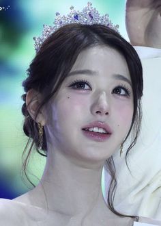 Idol Makeup Look, Wonyoung No Makeup, Wonyoung Makeup, Eco Friendly Makeup, Korean Eye Makeup, Ethereal Makeup, Stage Makeup, Top Beauty Products, Cute Makeup