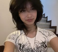 Emo Scene Aesthetic, Peekaboo Hair, Hair Inspiration Short, Types Of Girls, Girl Inspiration, Instagrammer, Pretty Photos, Dye My Hair, Dream Hair