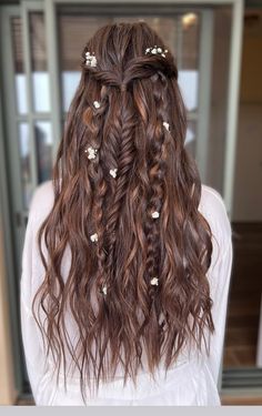 Celtic Braided Hair, Boho Wedding Hair Long, Bridal Styles For Long Hair, Forest Fairy Bridesmaid Dresses, Bridesmaid Hairstyles Boho, Elvish Wedding Hairstyles, Viking Bride Hairstyles, Elven Wedding Hairstyles, Celtic Wedding Hairstyles