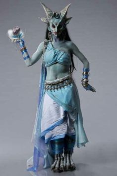 Anthony and Alam had Deumus, a female Hindu demon. The pair wanted to make their demon beautiful and clean, while still looking demonic. Glenn thought it was a gorgeous fusion of the demonic and the cultural; Neville was taken with how they managed to take the demonic aspects, and add subtle sculptural elements to maintain that beauty. (fearnet.com) Face Off Syfy, Makeup Zombie, Prosthetic Makeup, Movie Makeup, Special Fx Makeup, Dessin Stylisme, The Boogeyman, Fx Makeup, Special Effects Makeup