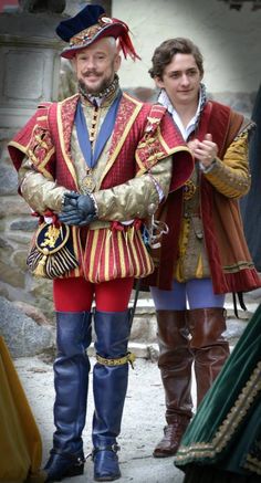 Tudor Suit, 1720s Fashion, Mens Tudor Fashion, Elizabethan Era Fashion Men, Elizabethan Dress Men, Elizabethan Fashion Men, Elizabethan Mens Clothing, 16th Century Suit, Elizabethan Man