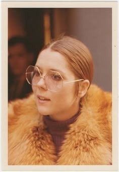 . 70s Style Glasses, Glasses From The 70s, 1970s Glasses, 70s Eyewear, 70s Glasses Aesthetic, Glasses In The 70s, Seventies Glasses, Sunglasses In The 70s, 1960-70s Glasses