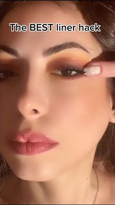 So what you want to do with this hack is first of all find the perfect spot, so place your index finger on the outer corner of your eye and where you can feel the socket, that’s where you’re going to draw your line, so smudge a CREAMY eyeliner pencil on your finger and replicate the movements im making. 

!! I'm obsessed, you're obsessed, we're all obsessed! This is the first attempt at this new liner hack. Gotta say I might have needed a creamier pencil BUT, overall, I like that shade I got in 0.2 seconds. V cool makeup hack, But what do you think? Are you going to try it? 

how to do your eyeliner, how to draw eyeliner, do eyeliner fast, eyeliner hacks, eyeliner hack, makeup hacks, beauty hack, makeup tips, draw eyeliner fast, hack to do eyeliner, how to put on eye liner, eyeliner tut Winged Eyeliner Tips And Tricks, Winged Eyeliner Hacks, Wing Eyeliner Hacks, Winged Eyeliner Hack, Winged Eyeliner Hacks Easy, How To Do Eyeliner Based On Eye Shape, How To Get Even Winged Eyeliner, Liner Hacks, Tips For Applying Liquid Eyeliner