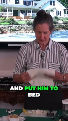 Cough Poultice, Stop Coughing At Night, Poultice For Cough, Onion Poultice, Onion By Bed For Sickness, Onions For Chest Congestion, Onion Chest Compress, How To Make An Onion Poultice, Onion Poultice Chest Congestion