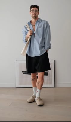 Pleated Shorts Outfit, Summer Man Outfit, Mules Outfit Men, Black Clogs Outfit Men, Birkenstock Boston Outfit Men Summer, Birkenstock Clogs Outfit Summer Men, Boston Berkinstocks Outfit Men, Sandals Outfit Men, Boston Clogs Outfit Men Summer