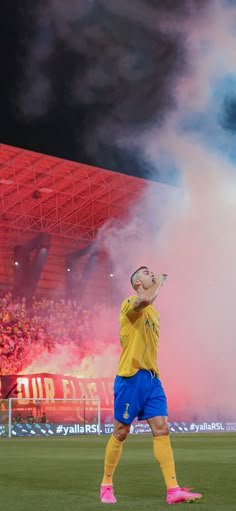 Ronaldo Al Nassr 2023, Ronaldo Happy Wallpaper, Cristiano Ronaldo Ballon Dor Wallpaper, Ronaldo God Wallpaper, Football Wallpaper Cristiano Ronaldo, Ronaldo New Celebration Wallpaper, Ronaldo Celebration Wallpaper, Cristiano Ronaldo Wallpapers World Cup, Ronaldo Alnassr Wallpaper