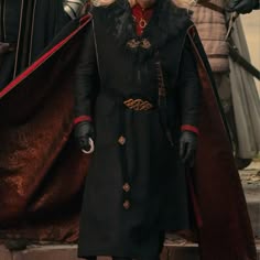 Purple Tunic Medieval, Game Of Thrones Outfits Male, Targaryen Aesthetic Outfits, Aegon Targaryen Outfit, Male Armor, Black Prince Outfit, Medieval Clothing Male, Medieval Clothing Royal, Game Of Thrones Male Outfits