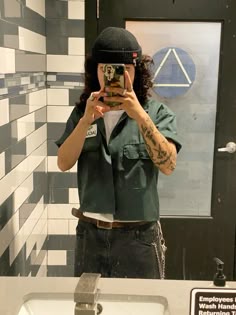 #masc #outfit #mirrorpic Masc Party Fits, Going Out Outfits Masc, Masc Going Out Outfits Club, Masc Clubbing Outfit, Masc Lesbian Outfits Aesthetic, Masc Pride Outfit, Summer Outfits Masc Women, Earthy Masc Outfits, Masc Fashion Women