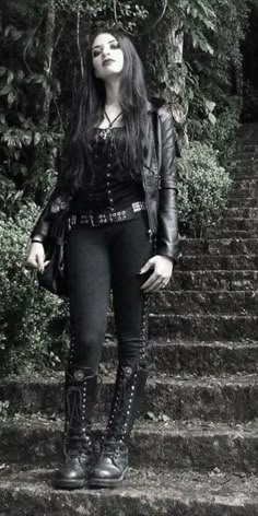 Female Metalhead Outfit, Metalhead Outfits Women, Heavy Metal Outfits For Women, Metalhead Fashion Women, Black Metal Outfits Women, Metalhead Woman Outfits, Black Metal Fashion Woman, Metalhead Girl Outfits, Heavy Metal Fashion Women
