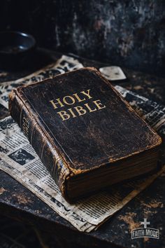 Trends fade. Culture burns out. But truth endures. This bold reflection explores why following Jesus is no longer mainstream—it’s rebellion. Raw, thoughtful, and culturally real. #FaithMode #ChristianityIsCool #Counterculture #FaithOverHype Real Vintage Books, Vintage Bible, Biblical Aesthetic, Old Bible Images, Old Bible With Images, Holy Bible Aesthetic, Vintage Bible With Damage, Vintage Bible Photography, Vintage Holy Bible