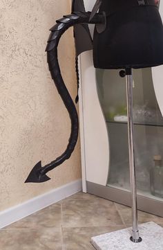 Succubus Costume, Demon Costume, Demon Wings, Dragon Tail, Theme Park Outfits, Female Demons, Cosplay Tutorial, Cosplay Diy, Arte Sketchbook