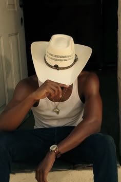 Cowboy Man Aesthetic, Cowboy Aesthetic Men, Cowboy Hat Aesthetic Men, Men’s Cowboy Hat Outfit, Black Cowboy Aesthetic, Cowboy Outfit Black Men, Cowboy Hat Streetwear, Black Cowboy Modern, Men’s Western Aesthetic