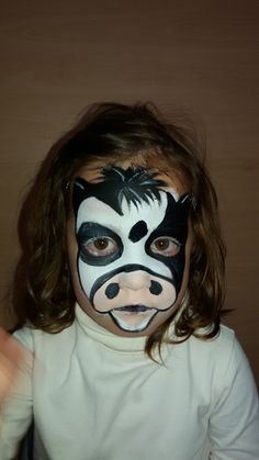 Easy Cow Face Makeup, Ox Face Paint, Easy Bull Face Paint, Farm Face Painting, Bull Face Paint, Farm Face Painting Ideas, Cow Face Painting, Diy Cow Face Paint, Cow Face Painting Halloween
