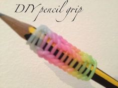 How To Make Loom Bracelets Step By Step, Simple Loom Ideas, Diy Loom Band Ideas, How To Make Cool Loom Bracelets, Rainbow Loom Bracelet Instructions Pdf, How To Make A Fishtail Rainbow Loom Bracelet, Rubber Band Crafts Diy, Monster Tail Bracelets Tutorials, How To Make Loom Bracelets