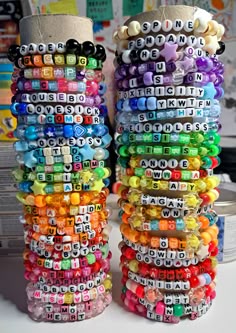 What To Put On Kandi Bracelets, Kandi Bead Bracelet, Cute Kandi Bracelet Ideas, Kandi Bracelet Designs, Single Bracelet, Bracelets Homemade, Pony Bead Bracelet Inspo, Kandi Design Ideas, Kandi Friendship Bracelets Ideas