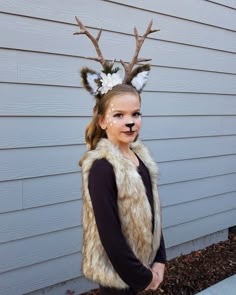 Deer costume Ladies Deer Costume, Deer Costume Diy Womens, Girls Deer Costume, Kids Deer Costume Diy, Homemade Deer Costume Women, Deer Costume Headband, Reh Make Up, Simple Deer Costume, Deer Costume Makeup Kids