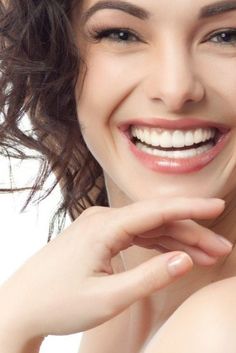 Dental Photos, Dental Photography, Beautiful Teeth, Glowing Skin Mask, Smile Teeth, Straight Teeth, Whitening Face, Smile Makeover, Skin Remedies