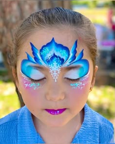 Character Face Paint, Hockey Face Paint, Winter Face Paint, Face Painting Ideas Princess, Snow Queen Face Paint, Face Paint Crown, Crown Face Paint, Face Paint Princess, Crown Face Painting