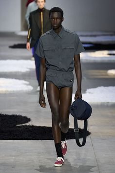 Prada Spring 2026 Menswear Fashion Show | Vogue 