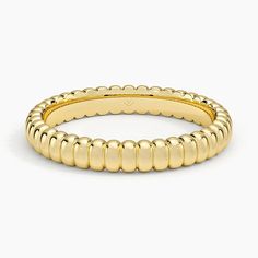 A fluted pattern wraps across the entirety of this design for a unique, modern look. Wear it on its own or stack it with other rings to add a touch of texture. Petra Textured Ring - 18K Yellow Gold Textured Ring, Jewelry Lookbook, Cute Rings, Tennis Bracelet Diamond, Jewelry Inspo, Summer Jewelry, Diamond Sizes, Quality Jewelry, Cute Jewelry