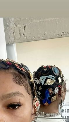 4c Hair Accessories, Hair Pins Hairstyles Black Women, Hair Pin Hairstyles Black, 4c Natural Hair Accessories, 4c Aesthetic Hairstyles, Junk Hair Clips, Hair Clips Black Women, Hair Accessories For 4c Hair, Hair Charms Black Women