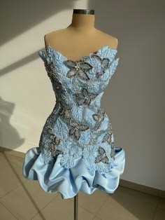 Designed for moments that feel unreal🩵✨

 #dress #sparkly #stunning #world #worldwide stunningdress hautecouture VLERÉ