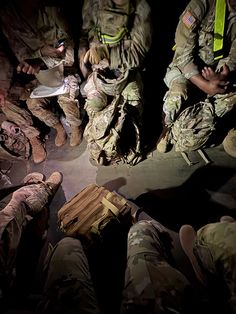 Military Dream, Military Core, Army Life Aesthetic, National Guard Aesthetic, Us Army Aesthetic, Army National Guard Aesthetic, Army Aesthetic, Army Deployment, Female Navy Seal