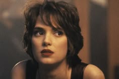 Winona Ryder 90s, Winona Forever, Mulher Gato, Winona Ryder, Nars, Favorite Celebrities, Pretty Woman, New Hair, Hair Inspo