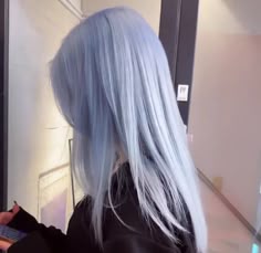 Pastel Light Blue Hair, Blue Light Hair Color, Light Light Blue Hair, Hair Color Ice Blue, Light Ash Blue Hair, Silver Light Blue Hair, Pastel Hair Blue, Lightblue Hair, Light Blue Hair Inspo