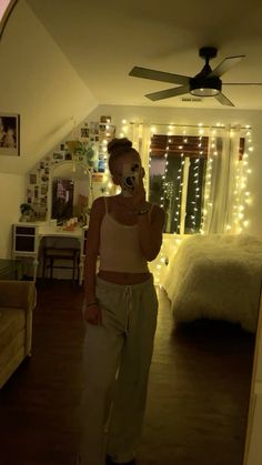 brandy melville, fit inspo, comfy fit, messy bun Brandy Fits, Lazy Day Outfit, Messy Bun, Comfy Casual, Comfy Fits, Bun Hairstyles, Brandy Melville, Fitness Inspo, Tank Tops