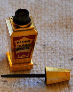 kohl Tunisia Gold Eyeliner Packaging, Hashmi Surma Special Eyeliner, Retro Makeup Collection Ideas, Unique Vintage Beauty Products, Vintage Eyeliner Bottle, Kohl Arab, Kohl Aesthetic, Kohl Egypt, Arabic Oud