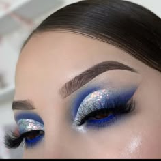 January Makeup Looks, Royal Blue Makeup Ideas, Royal Blue Make Up Looks For Prom, Blue Prom Eye Makeup, Blue Eyeshadow Ideas, Make Up For Quinceanera Blue, Blue And Silver Makeup Looks For Prom, Royal Blue Eye Makeup Prom, Royal Blue And Silver Makeup Looks Prom