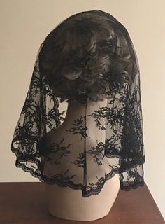 Delicate Features, Mantilla Scarf, Black Lace Veil Aesthetic, Black Lace Head Covering, Vintage Black Lace Mantilla, Jackie O, Color Palate, Old Money Style, Old Money