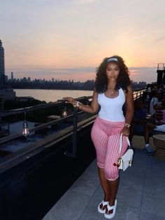 Breezy Bowl Fits, Columbia Aesthetic Outfit, Nice Cruise Outfits, Vacation City Outfits, Florida Weather Outfits, Orlando Outfit Ideas, Summer Outfits Black Woman Girly, Vacation Trip Outfits, Baddies Summer Outfits