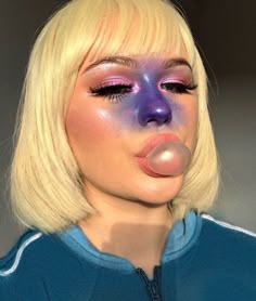 Cute Oompa Loompa Makeup, Violet Willy Wonka Halloween Costume, Willy Wonka Makeup Ideas, Wonka Makeup, Willy Wonka Makeup, Violet Willy Wonka Makeup, Violet Beauregarde Cosplay, Charlie And The Chocolate Factory Violet Makeup, Violet Beauregarde Makeup