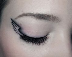 Winged Eye, Linda Hallberg, Make Up Inspiration, Winged Liner, Have Inspiration, Rock Chic, Pretty Makeup, Makeup Art, Makeup Inspo
