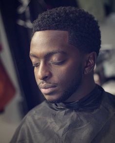 Afro Sponge Curls, Sponge Brush Hairstyles Men, Sponge Curls Men Fade Haircut, Curl Sponge Hairstyles, Curl Sponge Taper Fade, Curl Sponge Hairstyles Men, Men Sponge Curls, Short Sponge Hair, Sponge Curls