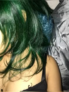 @dreasickk on tiktok #Greenhair #grunge #emo #scene #aesthetic  #aesthetichair #haircolor #hair #alt #alternative #alternativefashion #alternativegirl #picinspo #green Emerald Green Dye Hair, Green Hair Dyes, Green Haur, Green Hair Black Underneath, Green Hair Goth, Medium Green Hair, Green Hair Styles, Dark Green Hair Streaks, Dyed Hair Green And Black