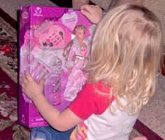 Nostalgia 2000s Girly, Early 2000s Barbie Toys, Y2k Childhood Aesthetic, 2000s Kid Aesthetic, Kids 2000s, 2000s Girl Nostalgia, Mid 2000s Girl Toys, 2000s Girlhood Nostalgia, Girly 2000s Childhood