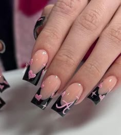 Black And Pink Square Nails, Black And Pink French Tip Nails, Pink And Black Nails Short Square, Black French Tip Nails With Pink Hearts, Black French Tips With Pink Hearts, Pink And Black Nails With Heart, Black And Pink Heart Nails, Black French Tip Pink Hearts, Black And Pink Hello Kitty Nails Acrylic