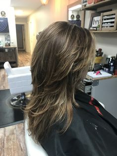 Long Hair With Very Short Layers, Layered Haircut Volume, Shaggy Hair Layers, Long Layered Hair Shoulder Length, Extremely Layered Hair Medium, Haircuts Shag, Layered Grunge Hair, Layered Shaggy Hair Medium, Shaggy Hair No Bangs