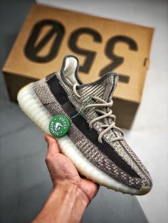 Yeezy 2022, 350 Yeezy, Carbon Beluga Yeezy Boost, Yeezy Boost 350 V2 Carbon Beluga, New Yeezy Shoes 2022, Yeezy Boost V2, Yeezy Boost 380 Yecoraite, Yeezy Shoes Gray Color, Yeezy Shoes Price