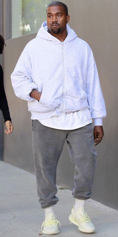 #KanyeWest #YeezySeason #Adidas Kanye Sweatpants Outfit, Kanye West Sweatpants Outfit, Kanye West Grey Outfit, Kanye Sweatpants, Kanye 2020 Vision Hoodie Outfit, White Yeezy Outfits Men, Yeezy Style Mens, Yeezy Boost 350 Outfit, Yeezy Hoodie Outfit Men