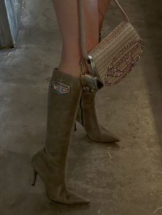 Diesel 1dr Bag and D-Venus boots #diesel #1drbag Trendy Luxury Knee-high Boots, Luxury Trendy Knee-high Boots, Glamorous Luxury Knee-high Heeled Boots, Luxury Chic Knee-high High Heel Boots, Diesel Shoes 2000s, Diesel Heels Outfit, Vintage Diesel Shoes, Diesel Boots Woman, Luxury Fitted Knee-high Boots With Stacked Heel