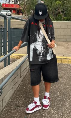 Tomboy Style Clothing, Tomboy Clothing Style, Outfit Ideas Summer Tomboy, Tomboy Cute Outfits, Street Style Tomboy, Stylish Tomboy, Outfit Inspo Tomboy, Street Style Tomboy Outfits, Street Tomboy Style