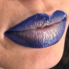 Blue Lip Liner, Blue Makeup Looks Lips, Blue Lip Makeup Look, Blue Lipstick Makeup, Glossy Blue Lipstick, Blue Glitter Lip Art, Blue Eyeshadow Editorial, Blue Lipstick, Blue Lips