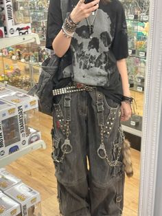 Stylish Ripped Jeans, Alt Style Shoes, Alt Wear, Masculine Femboy Outfits, Alternative Clothing Aesthetic, Grunge Outfit Boys, Alt Fashion Men Aesthetic, Alt Rock Style, Grunge Alt Style