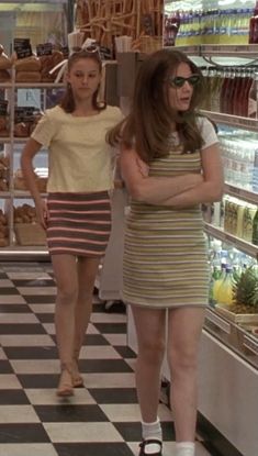 everyone says i love you Outfits To Wear At The Movies, 90s Film Outfits, 90s Movie Fashion Outfits, 90s Chick Flick Outfits, 90s Films Outfits, 90s Movie Outfit Ideas, Everyone Says I Love You, 90s Movie Inspired Outfits, 90s Movie Outfits